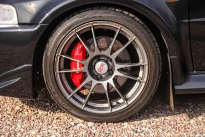 1万8020ポンド（邦貨換算約348万円）で落札された三菱「ランサーエボリューションV」（C）Bonhams