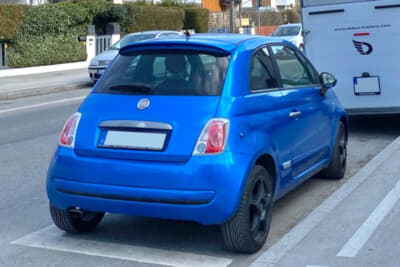 フィアット500：ブルーはあまり見かけません