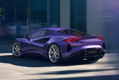 ロータス エミーラ ターボSE：ボディはパープルヘイズ