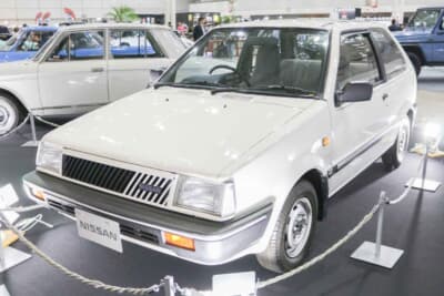 日産マーチ