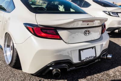 トヨタ GR86：SPECのダックテールを装着