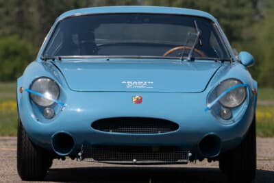 42万5000ユーロ（邦貨換算約6930万円）で落札されたアバルト「シムカ2000コルサ」（C）Courtesy of RM Sotheby's