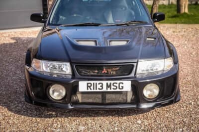 1万8020ポンド（邦貨換算約348万円）で落札された三菱「ランサーエボリューションV」（C）Bonhams