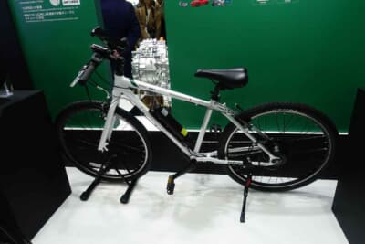 電動モーターは、自転車の総合メーカーであるホダカに搭載されて、2025年度中にデビューする