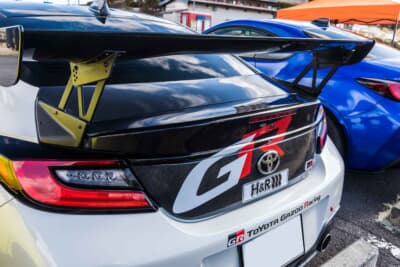 トヨタ GR86：トランクリッドはD Speedのカーボン製