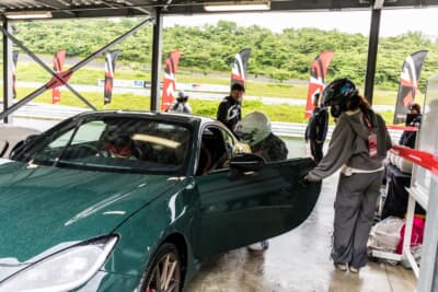 イベントには改良が施されたばかりのGR86最新モデルD型が用意され、サーキット試乗を行った。プロドライバーの運転による同乗走行体験も開催