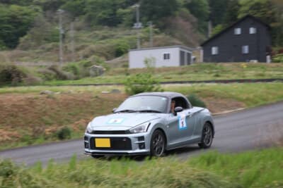 ダイハツ コペンGRスポーツ：筑波山周辺の80kmのコースを走行する