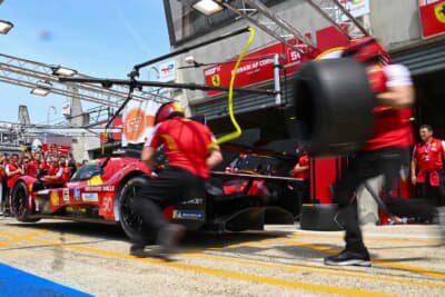 ピットストップチャレンジはチーム全員で応援します