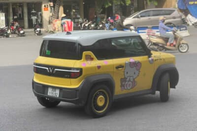 ビンファスト VF3：最小回転半径も小さく、ハノイやホーチミンのごちゃごちゃした市街地でも取りまわしは抜群