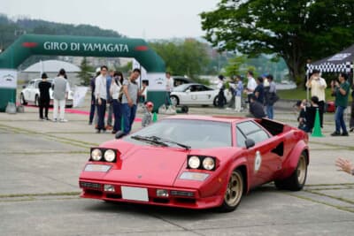 ランボルギーニ カウンタック LP400S