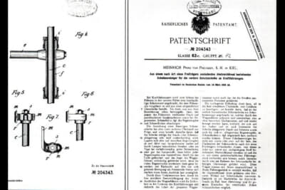 プロイセン王国のハインリッヒ皇太子が考案したのは、フロントガラス面を垂直の棒に沿って、手動でブレードを上下に移動させる水平式ワイパーだった。画像は1908年の特許2