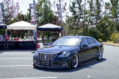 『VIPスタイル』誌の創刊と同じ2000年に創業し、25年に渡ってVIPというジャンルを支え続けている重要ブランド、K.BREAKも登場