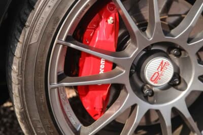 1万8020ポンド（邦貨換算約348万円）で落札された三菱「ランサーエボリューションV」（C）Bonhams