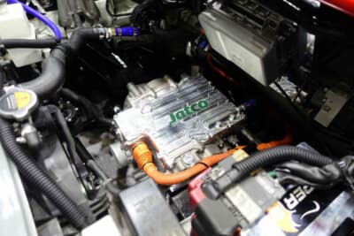 ジヤトコが開発した超小型ｅアクスルの試作品