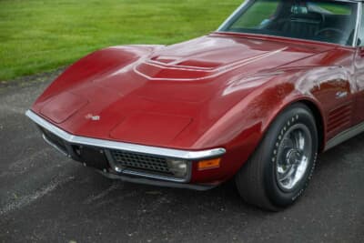 6万500ドル（邦貨換算約890万円）で落札されたシボレー「コルベット LT-1」（C）Courtesy of RM Sotheby's