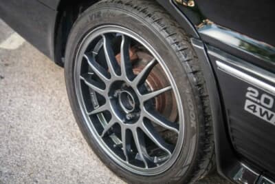 1万5000ポンド〜1万8000ポンド（邦貨換算約約296万円～355万円）で現在も販売中の「ギャランVR-4」（C）Bonhams