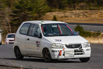 3クラス準優勝の382#DUMCブライダルアルト