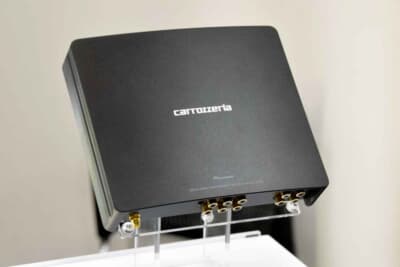 パイオニア カロッツェリア発表会:Dアンプ内蔵デジタルプロセッサーDEQ-2000A