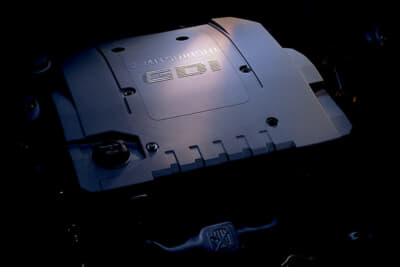 三菱の4G93型1.8L直4DOHC GDIエンジンは量産初の直噴ガソリンエンジンだった