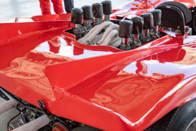 アバルト 3000SP：カウル一体型のフィンを採用