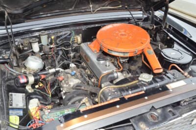 トヨタ トヨペット 2代目 クラウン デラックス:エンジンルームも綺麗な状態をキープ