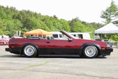 トヨタ セリカ コンバーチブルGT-S：ボディカラーはホワイト、ブラック、レッドの3色で、各色3台ずつ輸入された