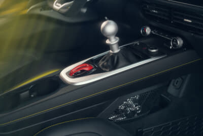 ロータス エミーラ V6 SE：ミッションは6速MT