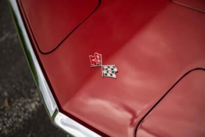 6万500ドル（邦貨換算約890万円）で落札されたシボレー「コルベット LT-1」（C）Courtesy of RM Sotheby's