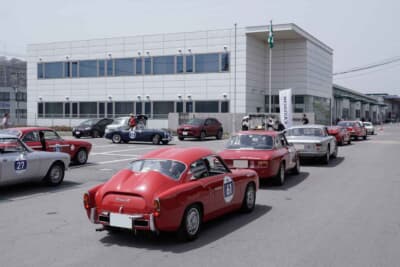 この日、2カ所目となるチェックポイントはガレージなどの建設メーカーであるカクイチ製作所、続けて敷地内では到着した順番にPC競技が行われる