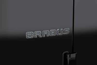ブラバス XL 800：リアにも「BRABUS」のエンブレムが備わる