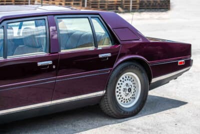 価格応談にて継続販売のアストンマーティン「ラゴンダ」（C）Courtesy of RM Sotheby's