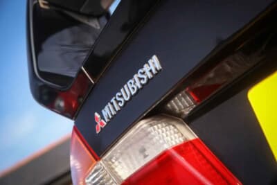 1万8020ポンド（邦貨換算約348万円）で落札された三菱「ランサーエボリューションV」（C）Bonhams