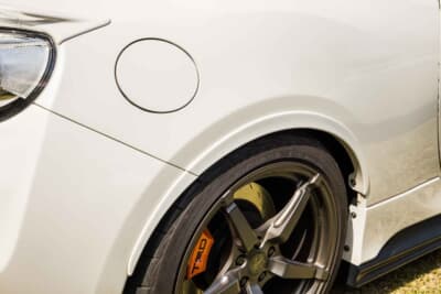 トヨタ 14R60：前後のバンパーとカーボンルーフが特徴的だ