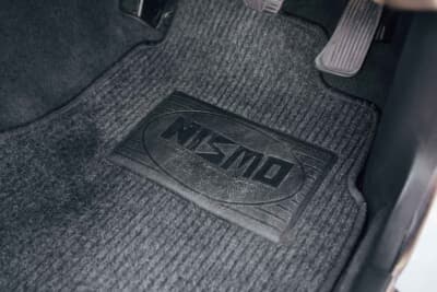 16万2400ドル(邦貨換算約2333万円)で落札された日産「スカイラインGT-R NISMO V Spec N1 400R トリビュート」(C)Bonhams