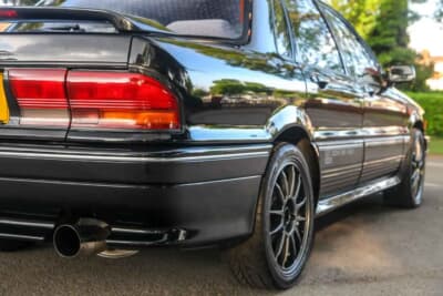 1万5000ポンド〜1万8000ポンド（邦貨換算約約296万円～355万円）で現在も販売中の「ギャランVR-4」（C）Bonhams