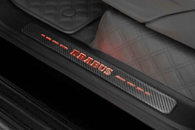 ブラバス XL 800：ブラバス製スカッフプレート