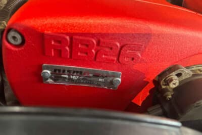 2万2960ドル（約3310万円）で現在も販売中の日産「スカイラインGT-R NISMO R1」（C）Bonhams