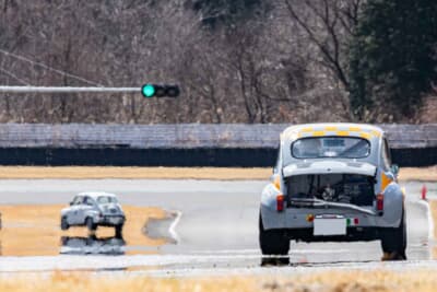 フィアット アバルト1000TCR:快音を轟かせながら走行していた