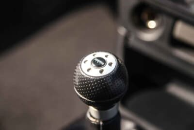 1万8020ポンド（邦貨換算約348万円）で落札された三菱「ランサーエボリューションV」（C）Bonhams