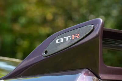 4万1340ポンド（邦貨換算約800万円）で落札された日産「スカイラインGT-R（BCNR33）」（C）Bonhams