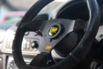 1万8020ポンド（邦貨換算約348万円）で落札された三菱「ランサーエボリューションV」（C）Bonhams