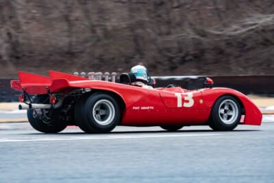 アバルト 3000SP：雄姿とたたきつけるように強烈なV8サウンドに、会場はすっかり魅了されてしまった