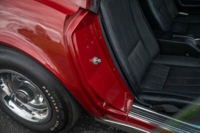 6万500ドル（邦貨換算約890万円）で落札されたシボレー「コルベット LT-1」（C）Courtesy of RM Sotheby's