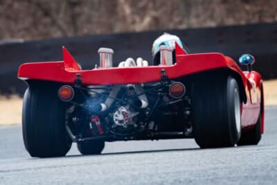 アバルト 3000SP：雄姿とたたきつけるように強烈なV8サウンドに、会場はすっかり魅了されてしまった