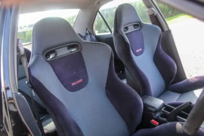 1万8020ポンド（邦貨換算約348万円）で落札された三菱「ランサーエボリューションV」（C）Bonhams