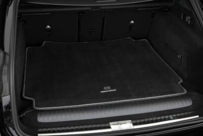 メルセデスAMG E53 HYBRID 4MATIC+ワゴン：ブラバス製リアラゲッジマット