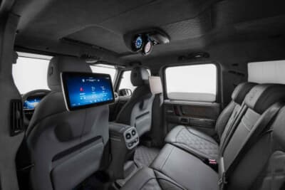 ブラバス XL 800：革製のフロントシートバックパネル