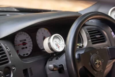 4万1340ポンド（邦貨換算約800万円）で落札された日産「スカイラインGT-R（BCNR33）」（C）Bonhams
