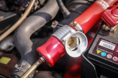 1万8020ポンド（邦貨換算約348万円）で落札された三菱「ランサーエボリューションV」（C）Bonhams