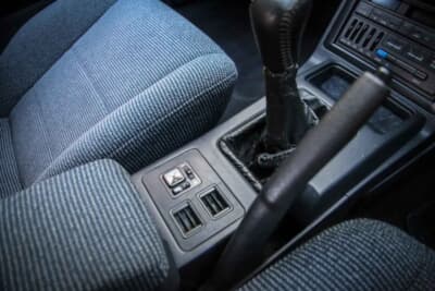 1万5000ポンド〜1万8000ポンド（邦貨換算約約296万円～355万円）で現在も販売中の「ギャランVR-4」（C）Bonhams